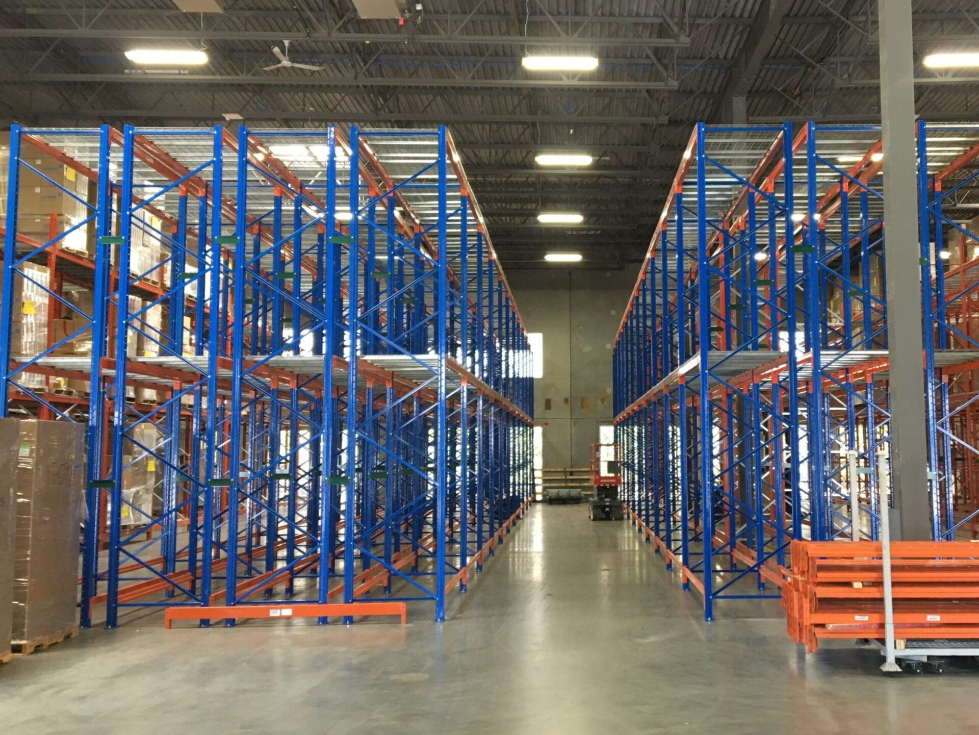 DOUBLE DEEP PALLET RACK​ING