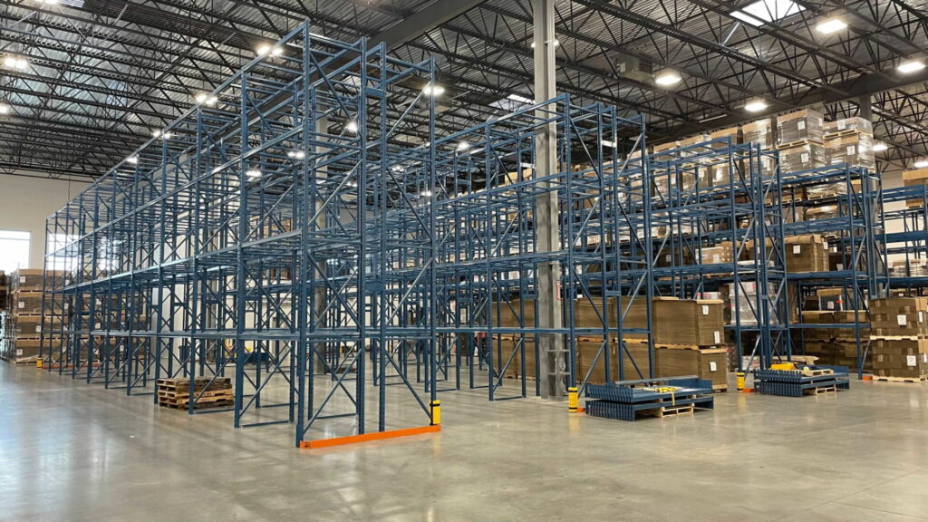 Used Industrial Pallet Racking in Mississauga